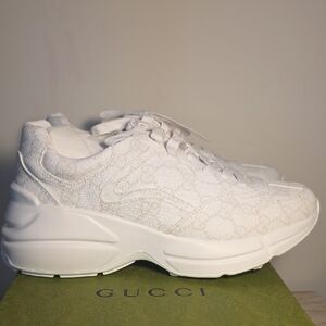 Gucci Women's Textured White Sneakers